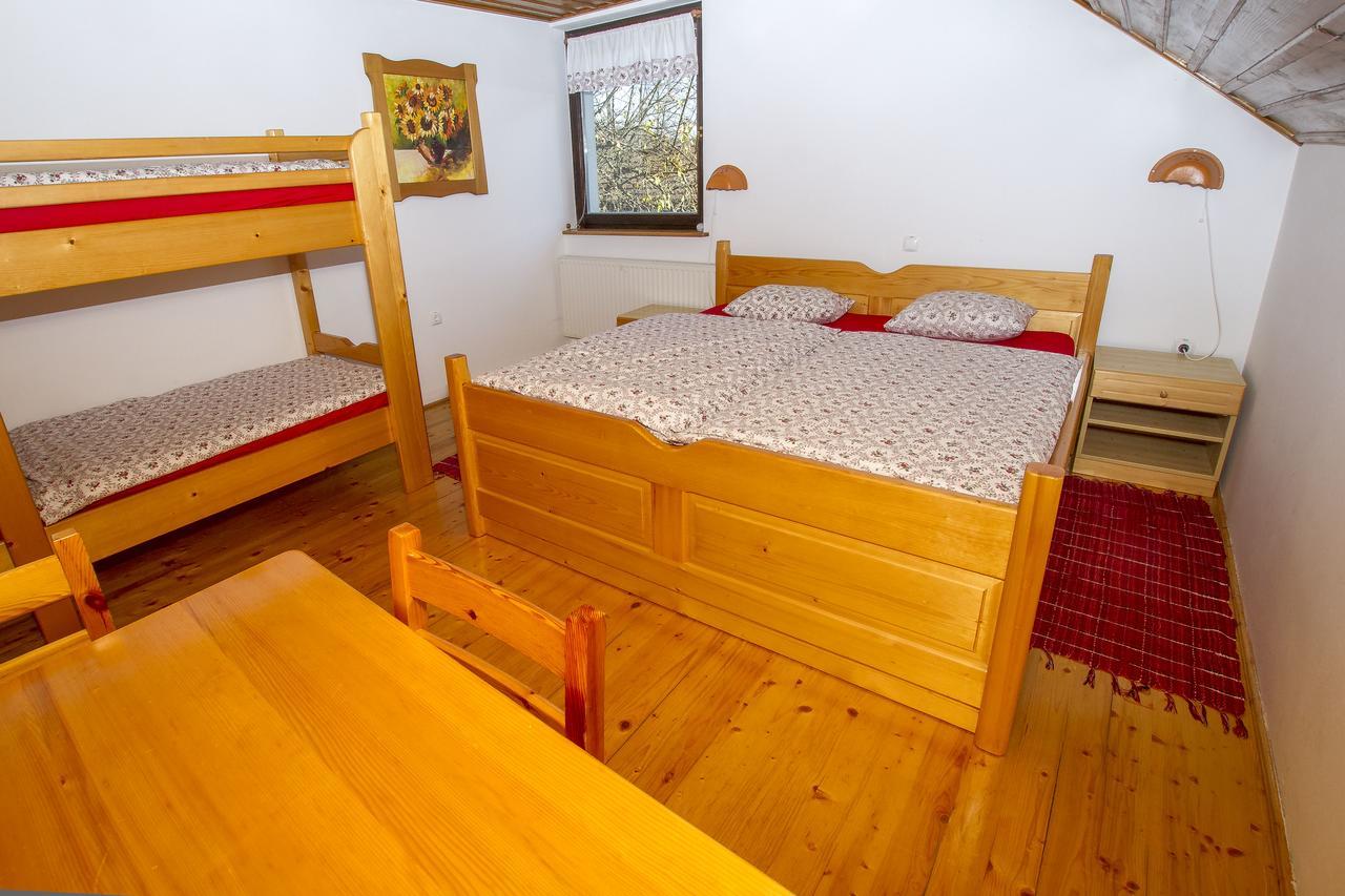 Tourist Farm Pri Martinovih Villa Krška Vas Eksteriør bilde